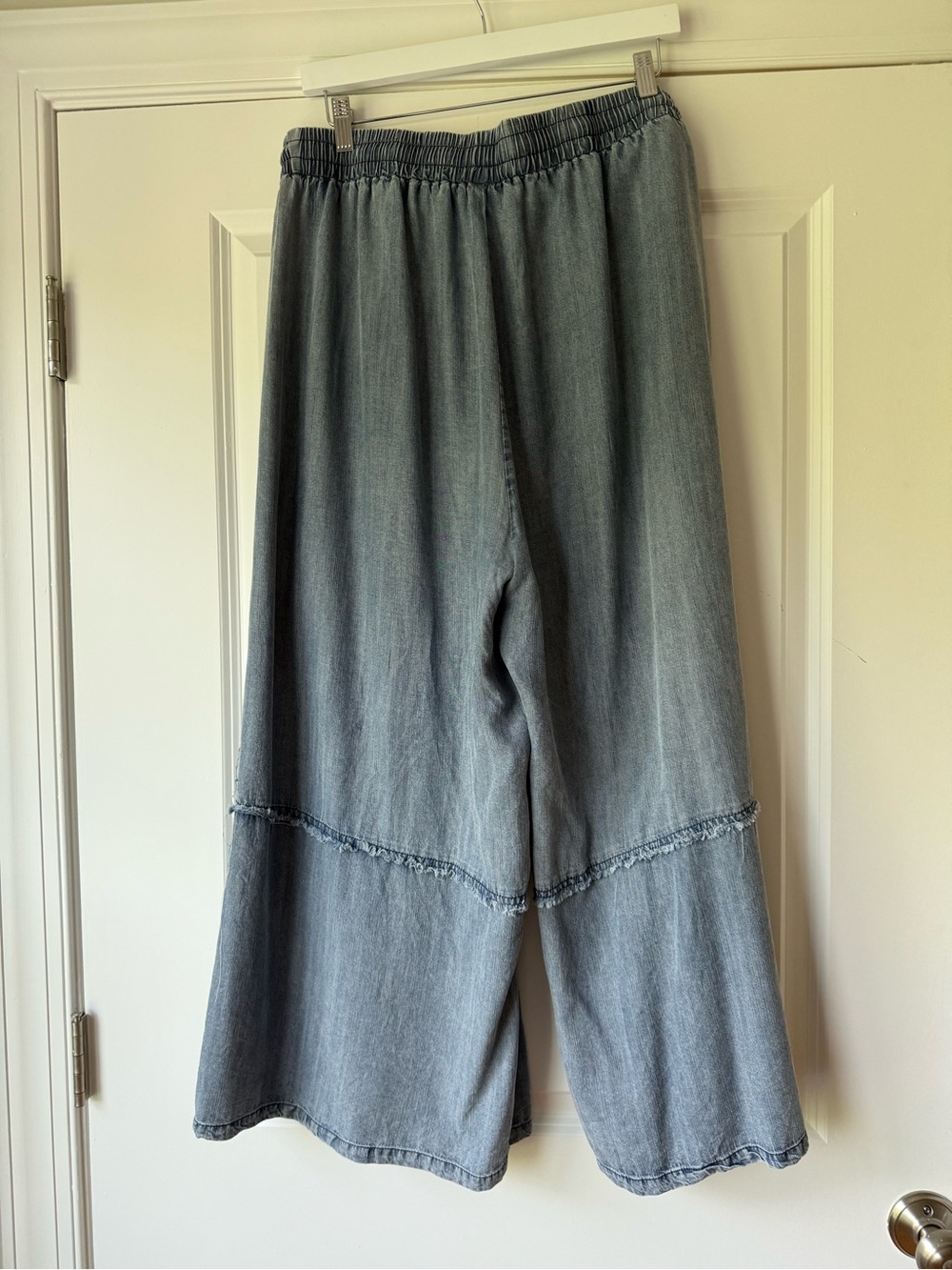 Easel Frayed Edge Design Tencel Wide-Leg Soft Pants in Faded Blue, Size 2X - Picture 5 of 11
